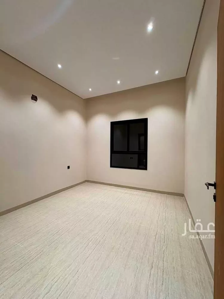 دور للبيع في شارع عبدالله القيرواني, حي الرمال, مدينة الرياض, منطقة الرياض 8