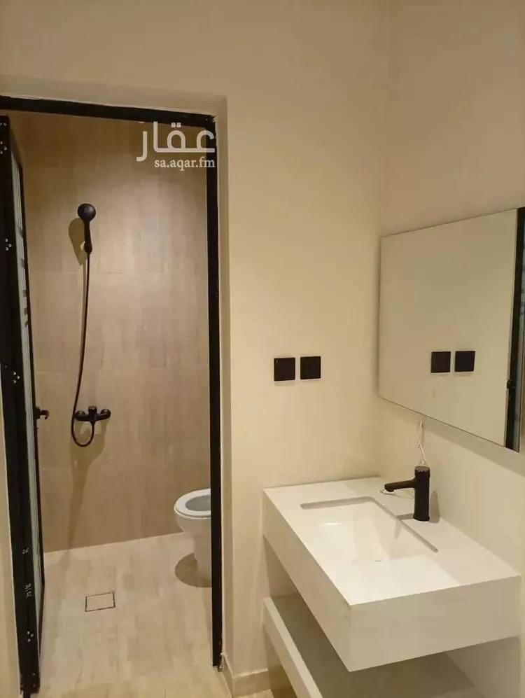 شقة للبيع في شارع العطايف, حي الحمراء, مدينة الخبر, المنطقة الشرقية 6