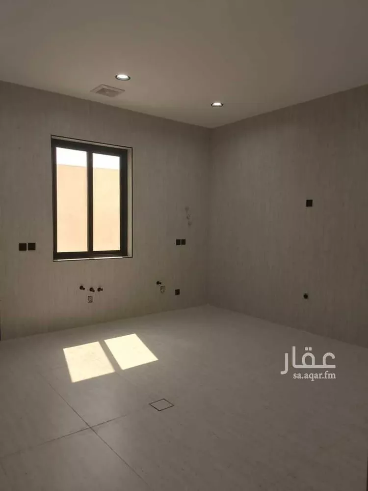 Villa for Sale in Dammam King Fahd ุตูุฑุฉ 4