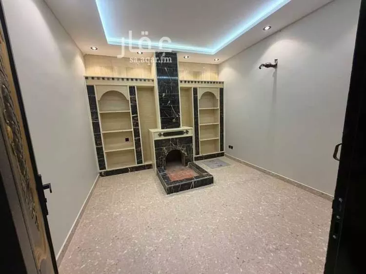 دور للبيع في شارع بيبرس الداوادار, حي البوادي, مدينة تبوك, منطقة تبوك صورة 2