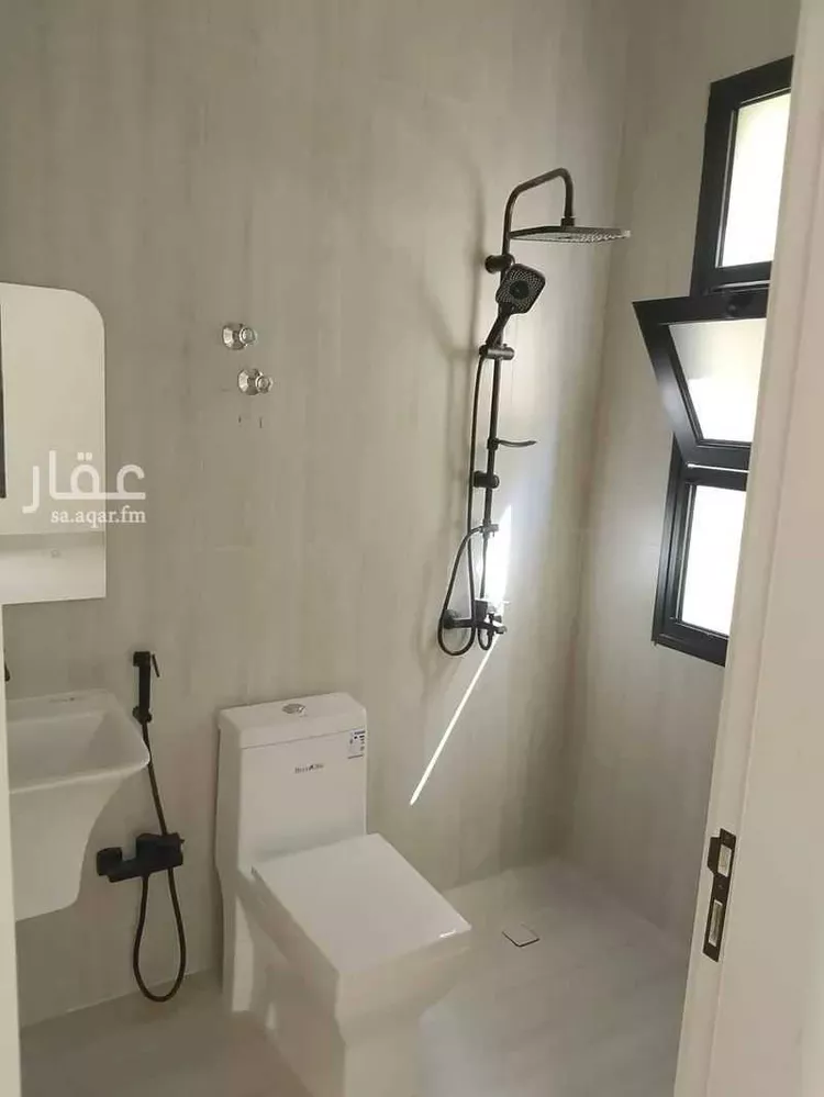 فيلا للبيع في شارع بشير ابن الحارث, حي الأمواج, مدينة الخبر, المنطقة الشرقية 6