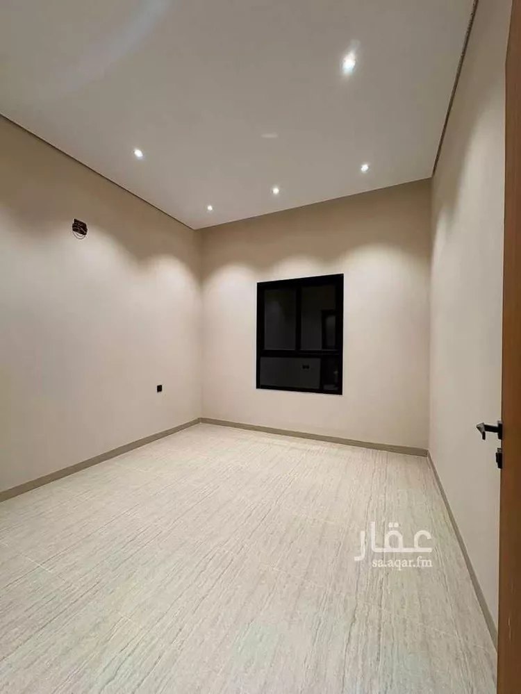 دور للبيع في شارع عبدالله القيرواني, حي الرمال, مدينة الرياض, منطقة الرياض 7