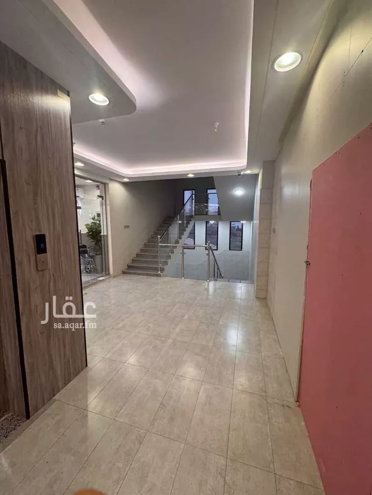 مجمع للإيجار في شارع طريق الامير سلطان, حي الشفاء, مدينة خميس مشيط, منطقة عسير صورة 3