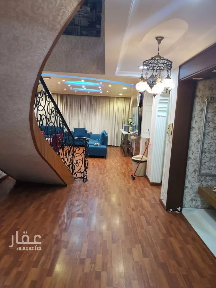 فيلا للبيع في شارع ابو حبيب الانصاري, حي المروة, مدينة جدة, منطقة مكة المكرمة