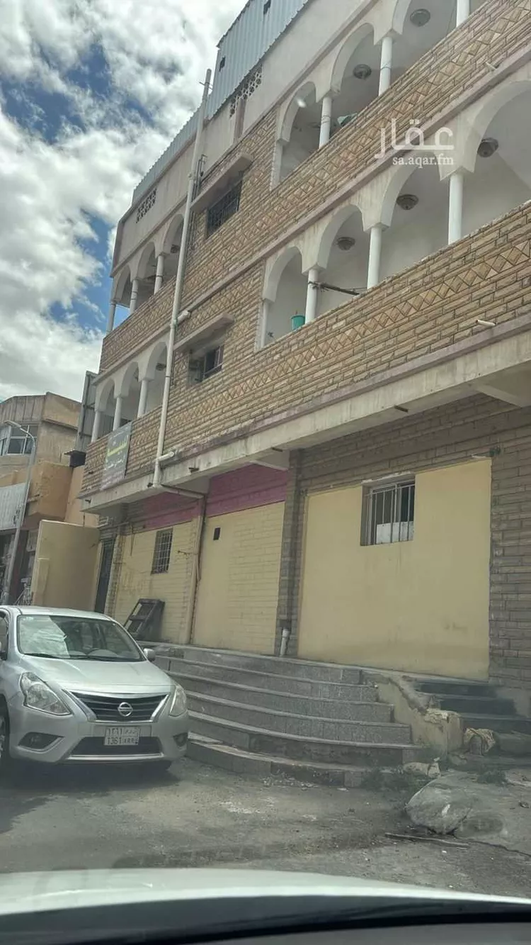عمارة للبيع في شارع خليل ابن الجبرتي ، حي المنتزه ، خميس مشيط ، خميس مشيط