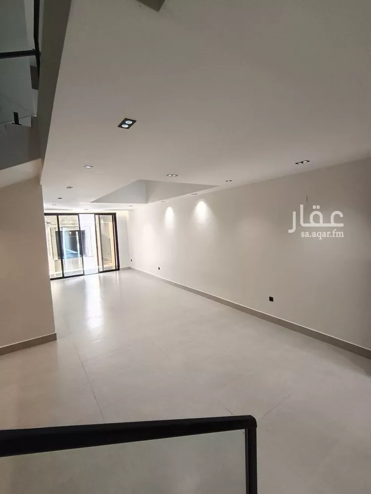 فيلا للبيع في شارع 18هـ, حي الصواري, مدينة الخبر, المنطقة الشرقية صورة 2