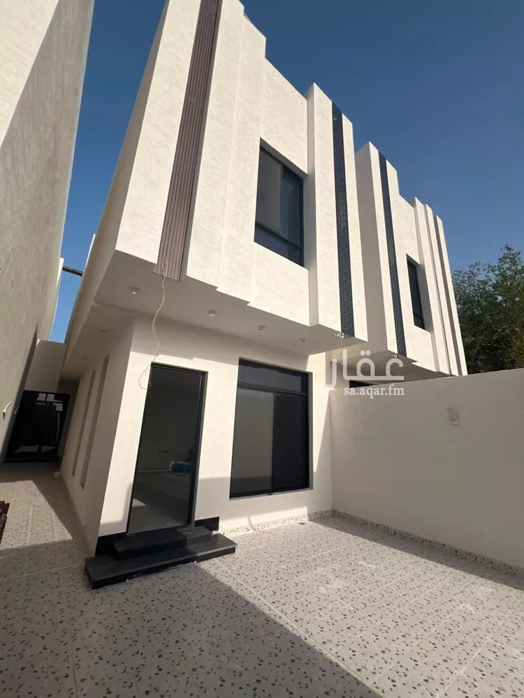 Villa for Sale in Al Khobar Al Aqiq صورة 2