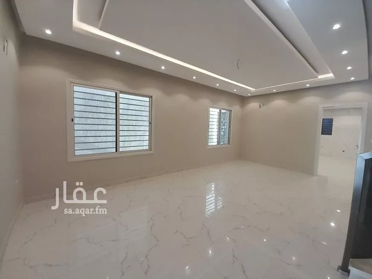 فيلا للبيع في شارع جبر بن عتيك, حي الشراع, مدينة الخبر, المنطقة الشرقية صورة 2