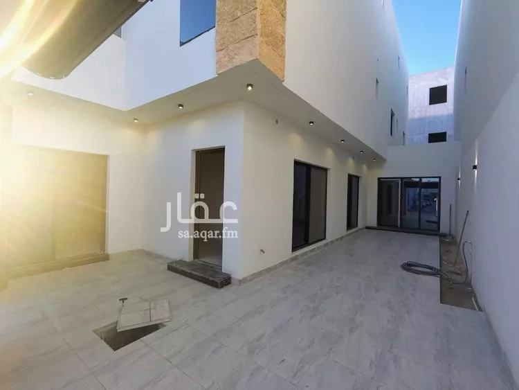 Villa for Sale in Al Khobar Al Amwaj