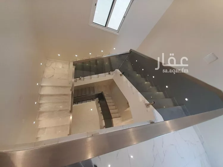 فيلا للبيع في شارع جبر بن عتيك, حي الشراع, مدينة الخبر, المنطقة الشرقية صورة 5