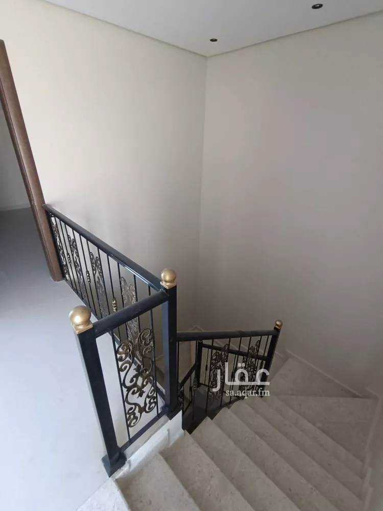 فيلا للبيع في شارع حـرض, حي الصواري, مدينة الخبر, المنطقة الشرقية صورة 4