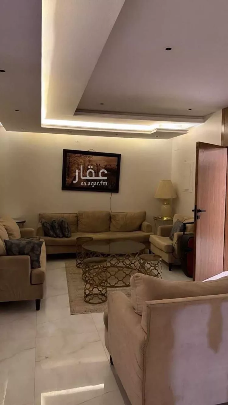 فيلا للبيع في شارع عبدالكريم السلمي, حي ظهرة البديعة, مدينة الرياض, منطقة الرياض صورة 2