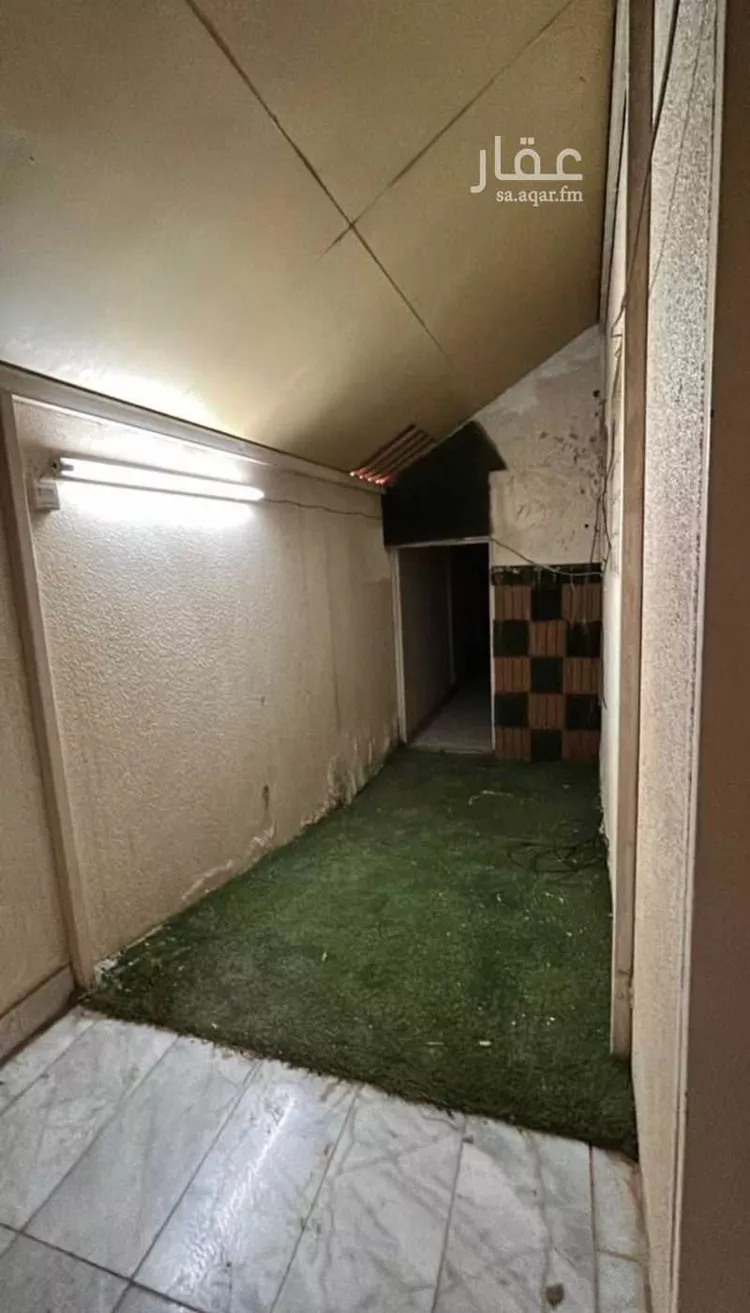 دور للإيجار في شارع عمر التميمي, حي التعاون, مدينة الرياض, منطقة الرياض صورة 3