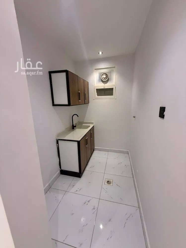 شقة للإيجار في شارع الامير ناصر بن سعود بن فرحان ال سعود, حي الصحافة, مدينة الرياض, منطقة الرياض صورة 4