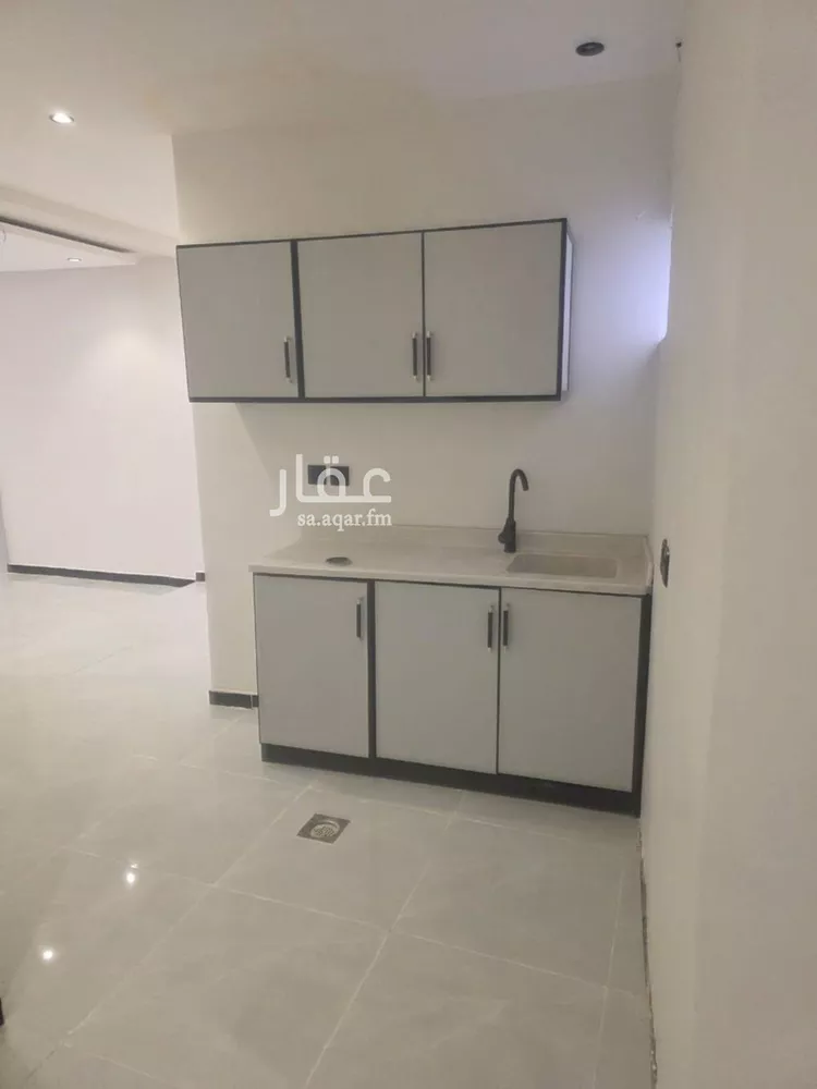 شقة للإيجار في شارع الامير ناصر بن سعود بن فرحان ال سعود, حي الصحافة, مدينة الرياض, منطقة الرياض صورة 5