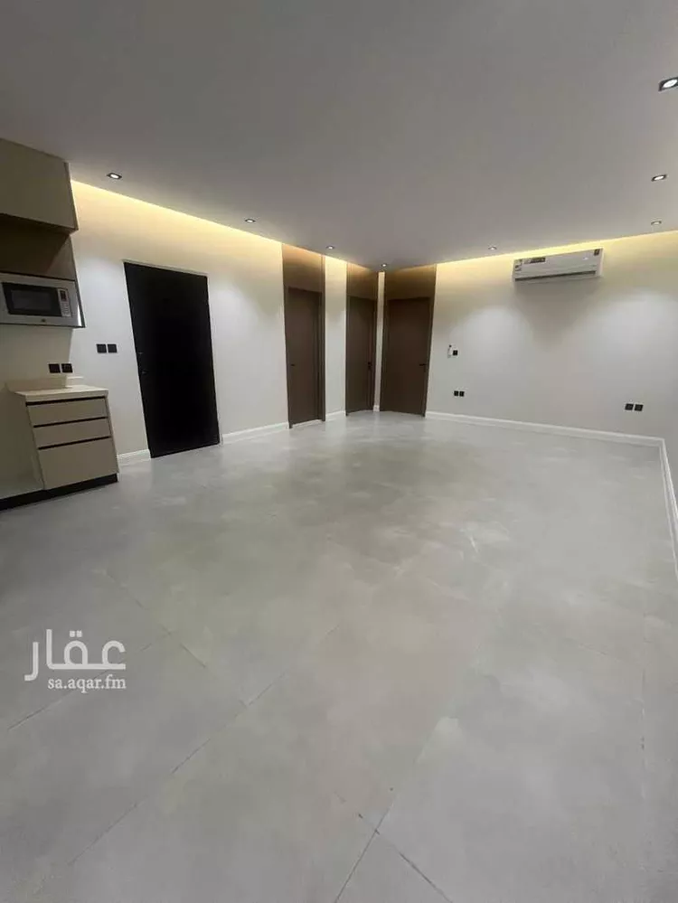 شقة للإيجار في شارع ابن العجمي, حي الروضة, مدينة الرياض, منطقة الرياض