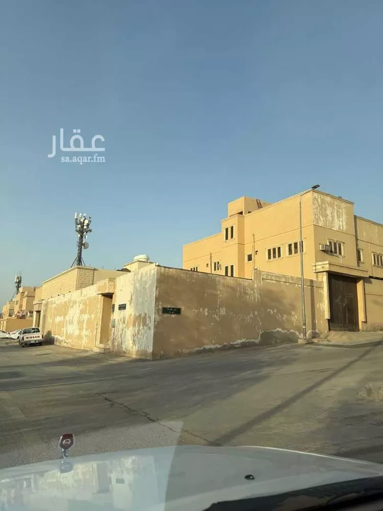 فيلا للبيع في شارع ثنيان ابا الخيل, حي بدر, مدينة الرياض, منطقة الرياض صورة 3