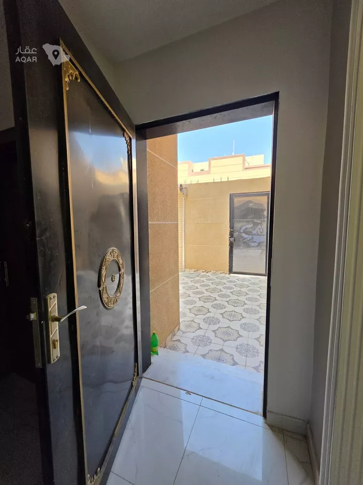 فيلا للبيع في شارع رقم 86, حي العزيزية, مدينة الرياض, منطقة الرياض 6
