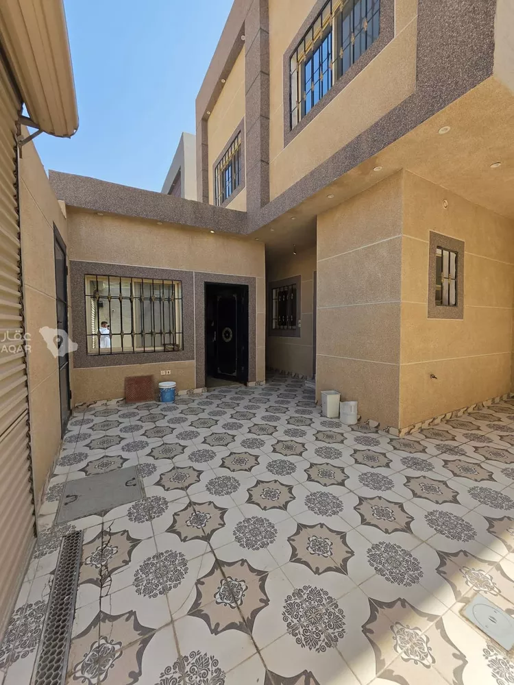 فيلا للبيع في شارع رقم 86, حي العزيزية, مدينة الرياض, منطقة الرياض 14