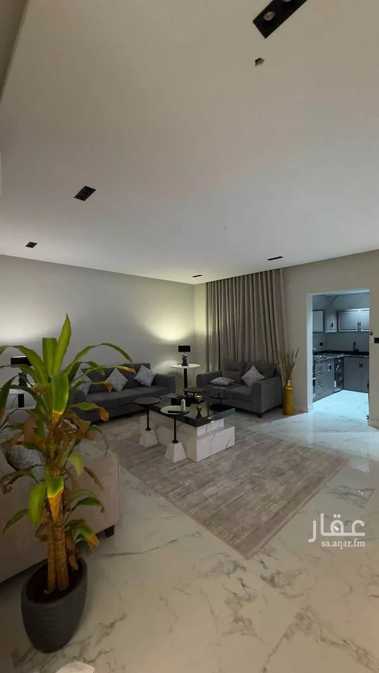 عمارة للإيجار في شارع طويق, حي الصفاء, مدينة تبوك, منطقة تبوك صورة 3