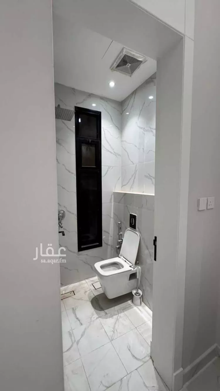 فيلا للإيجار في شارع الصوح, حي الملك فيصل, مدينة الرياض, منطقة الرياض 6