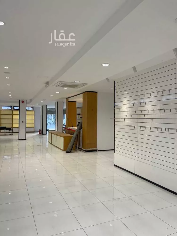 Shop for Rent in Al Bahah Al Hawiya صورة 2
