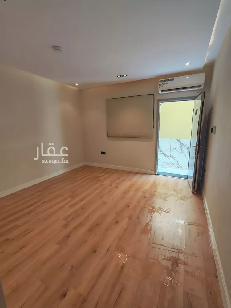 شقة للإيجار في شارع الشهارين, حي اليرموك, مدينة الرياض, منطقة الرياض 11