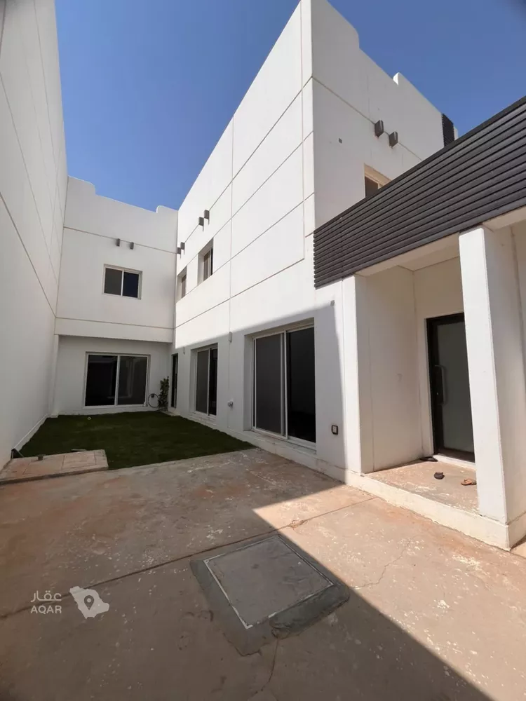 دور للبيع في شارع طريق النهضه , حي الفاروق, مدينة الرياض, منطقة الرياض صورة 2