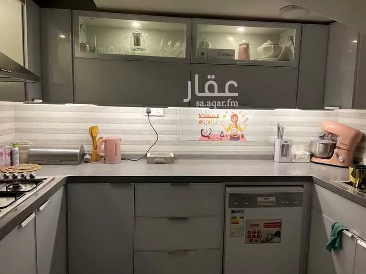 بيت للبيع في شارع أبي بكر العمري ، حي العوالي ، الرياض ، منطقة الرياض
