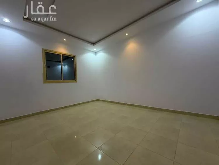 شقة للإيجار في شارع عوف بن عبدالله بن الأحمر ، حي العارض ، الرياض ، منطقة الرياض صورة 2