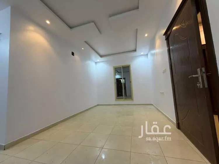 شقة للإيجار في شارع عوف بن عبدالله بن الأحمر ، حي العارض ، الرياض ، منطقة الرياض صورة 3