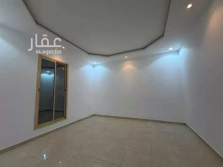 شقة للإيجار في شارع عوف بن عبدالله بن الأحمر ، حي العارض ، الرياض ، منطقة الرياض صورة 4
