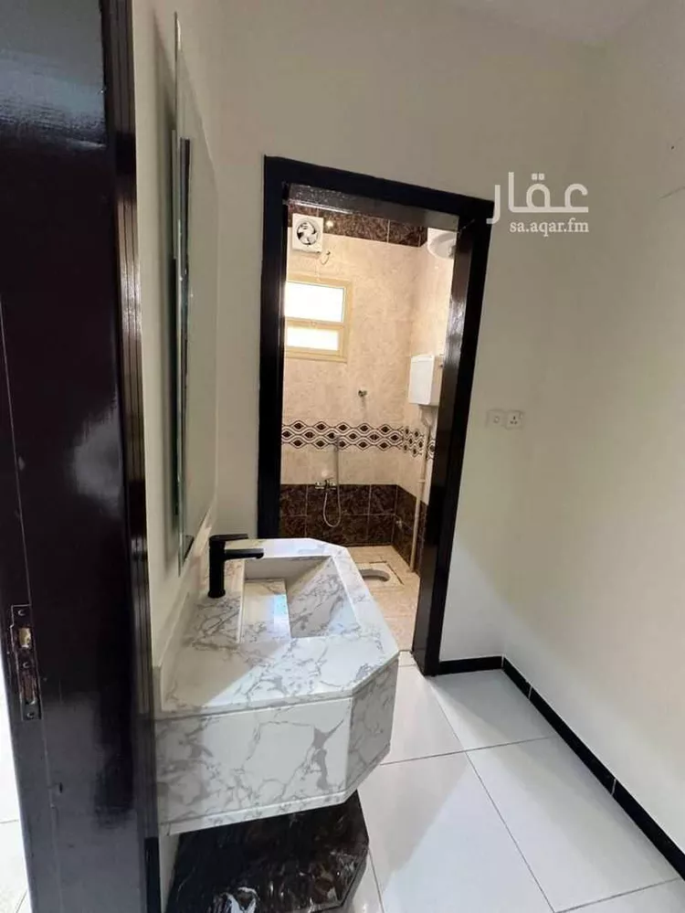 شقة للبيع في شارع محمد بن عبدالواحد الطبري, حي الرمال, مدينة الرياض, منطقة الرياض صورة 3
