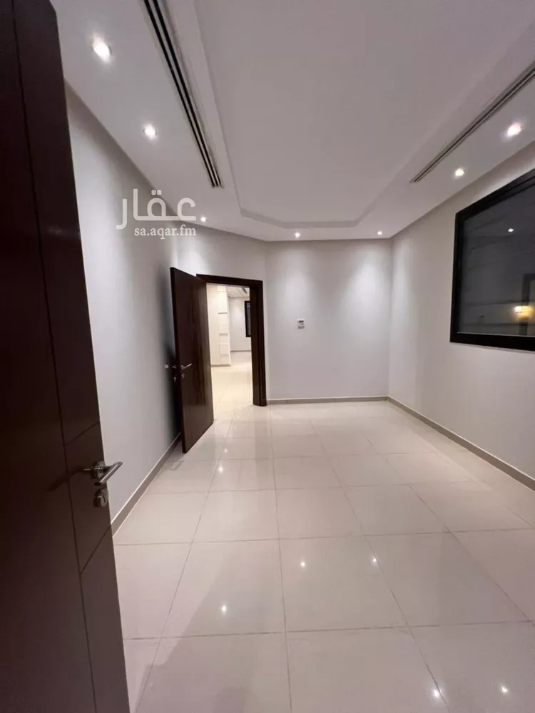 فيلا للبيع في شارع الرس, حي الياسمين, مدينة الرياض, منطقة الرياض صورة 4