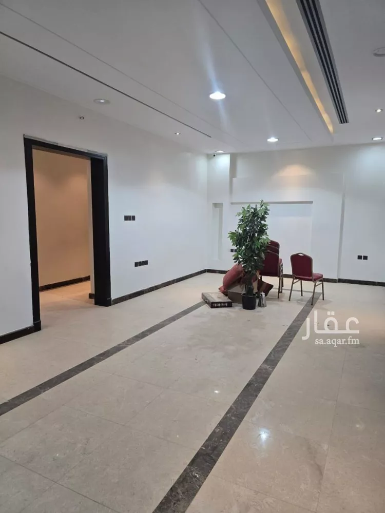 فيلا للبيع في شارع الرس, حي الياسمين, مدينة الرياض, منطقة الرياض صورة 3