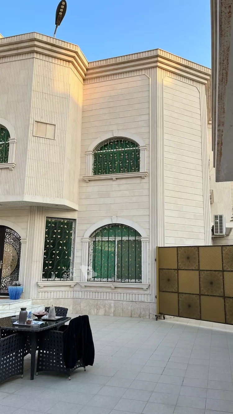 فيلا للبيع في شارع البراقية, حي النهضة, مدينة الرياض, منطقة الرياض 3