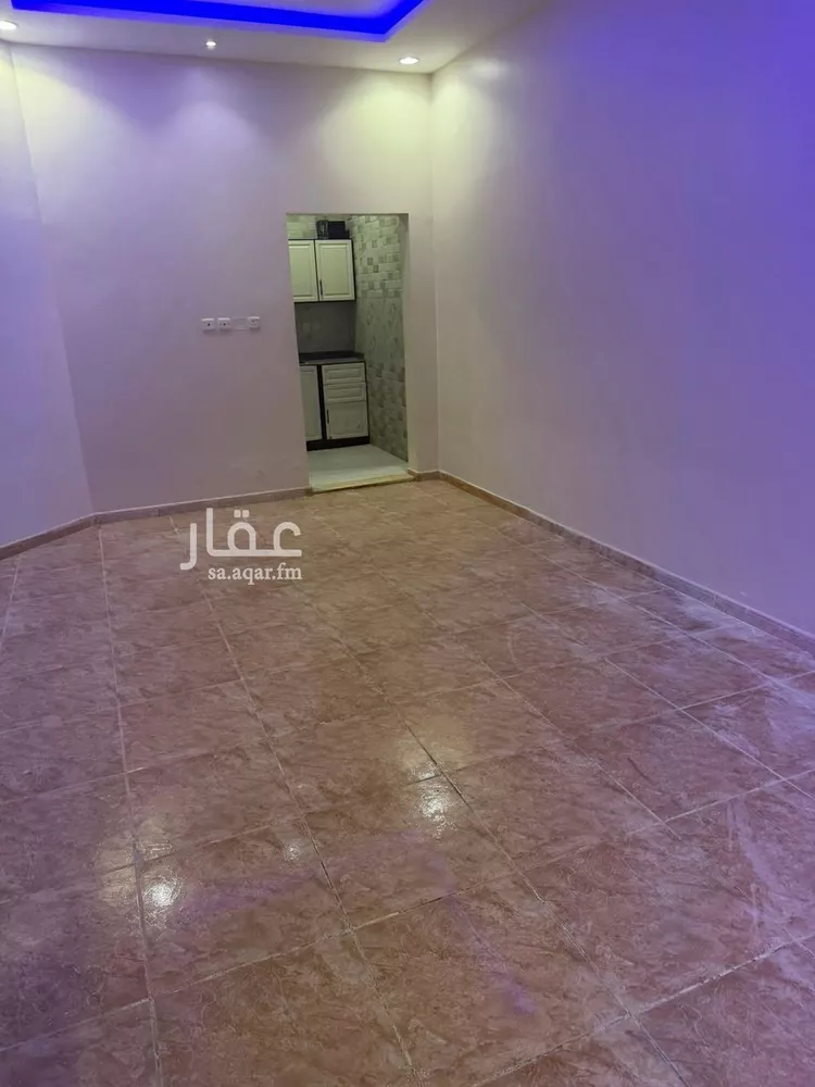 شقة للإيجار في شارع ابي بن معاذ الانصاري, حي إشبيلية, مدينة الرياض, منطقة الرياض صورة 3