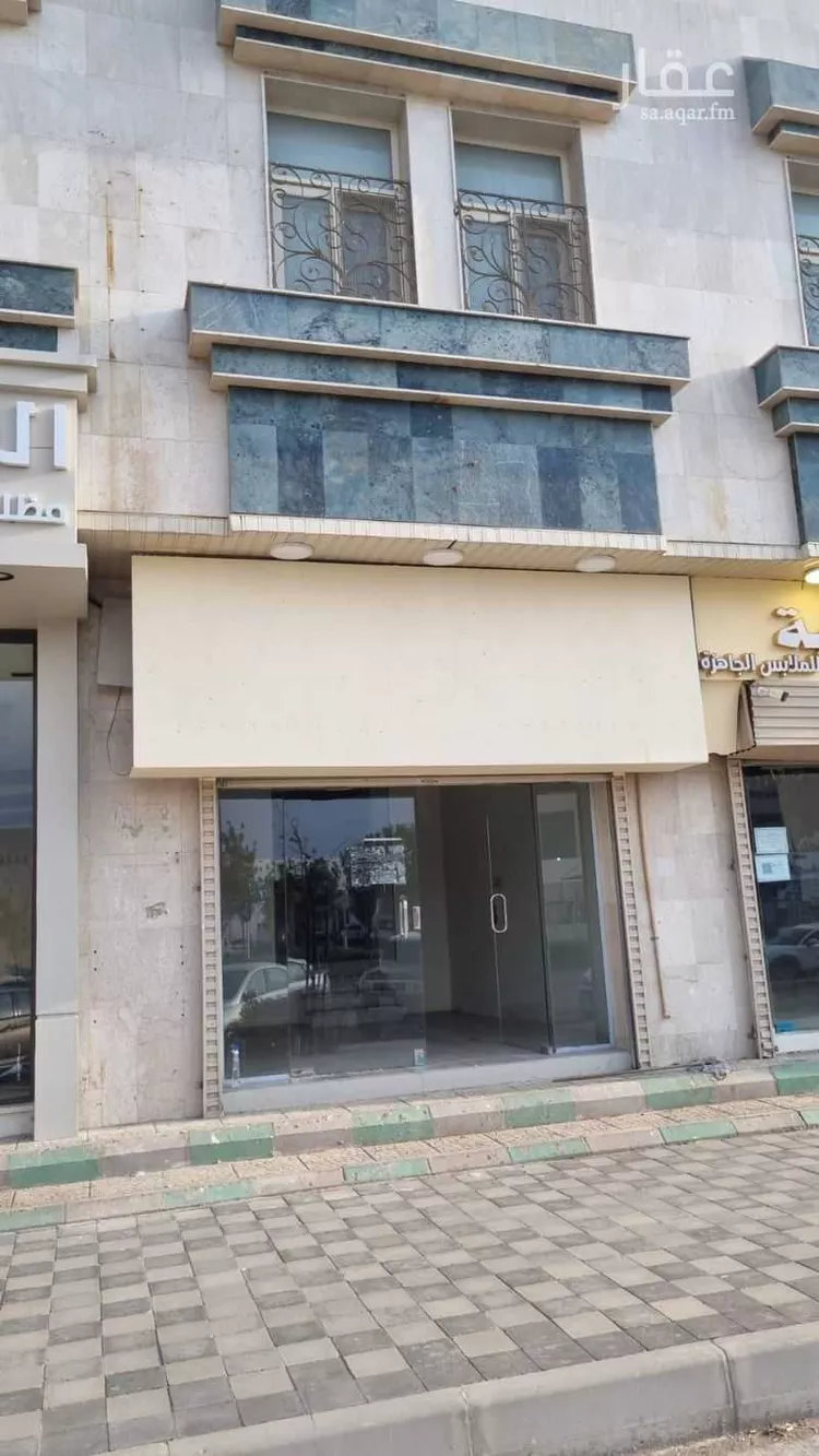 Shop for Rent in Medina Al Khalidiyah صورة 2