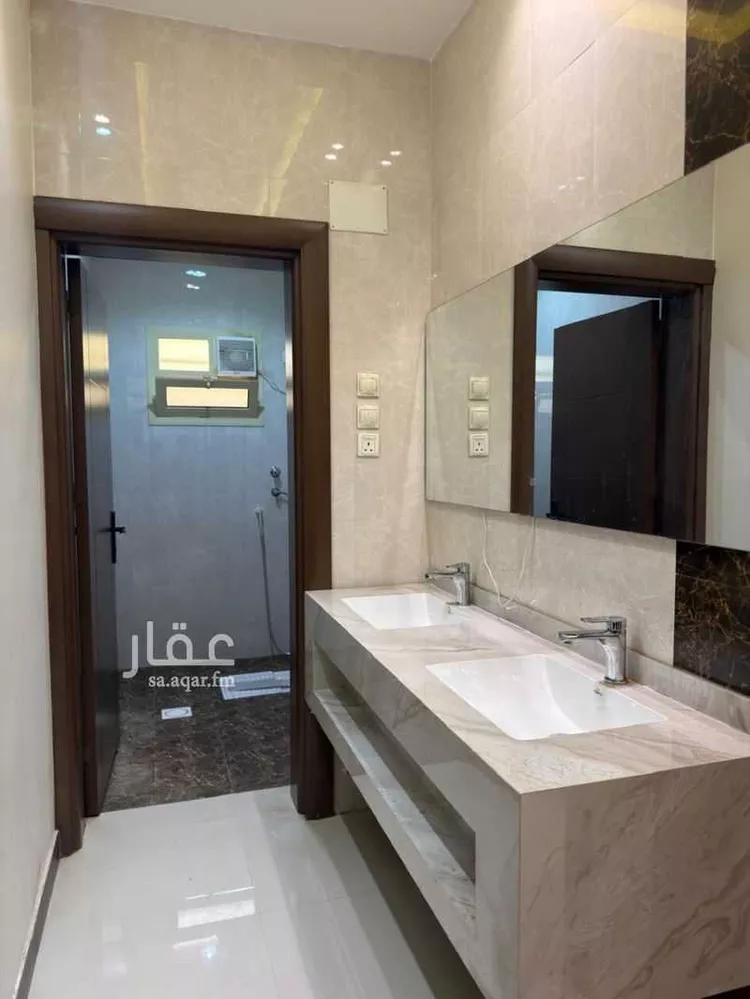 شقة للإيجار في شارع ذرع الخولاني ابو طلحة, حي الشرف, مدينة خميس مشيط, منطقة عسير