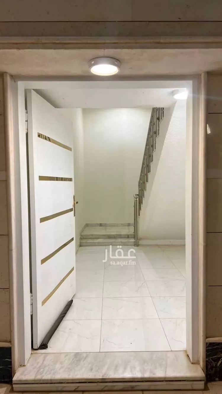 دور للإيجار في شارع البكيرية, حي النخيل, مدينة بريدة, منطقة القصيم صورة 2