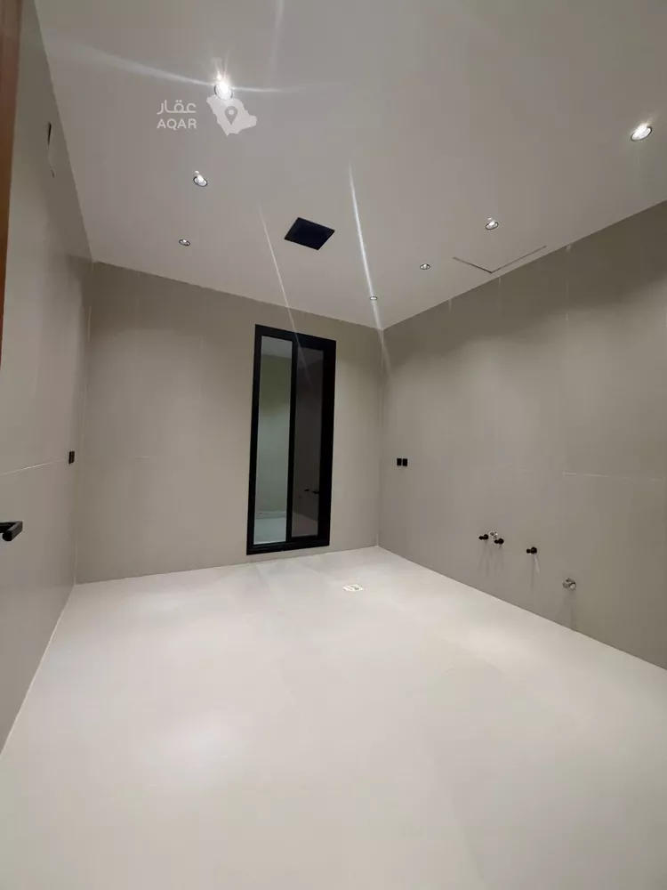 دور للبيع في شارع احمد بن عفيف, حي الجنادرية, مدينة الرياض, منطقة الرياض 6
