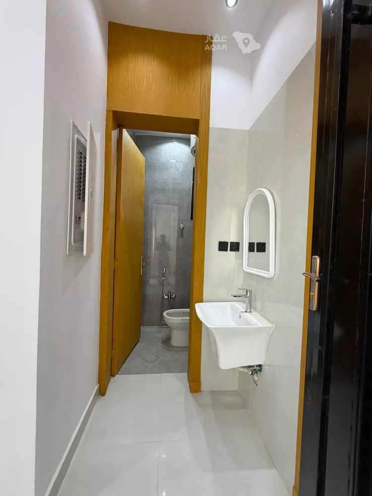 شقة للبيع في شارع الضياء, حي الجنادرية, مدينة الرياض, منطقة الرياض 7