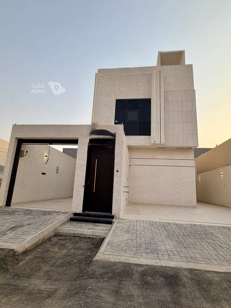 Floor for Sale in Riyadh Al Janadriyah