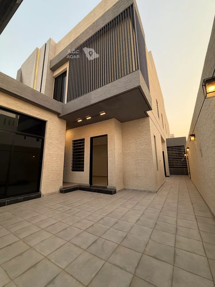 Villa for Sale in Riyadh Al Janadriyah
