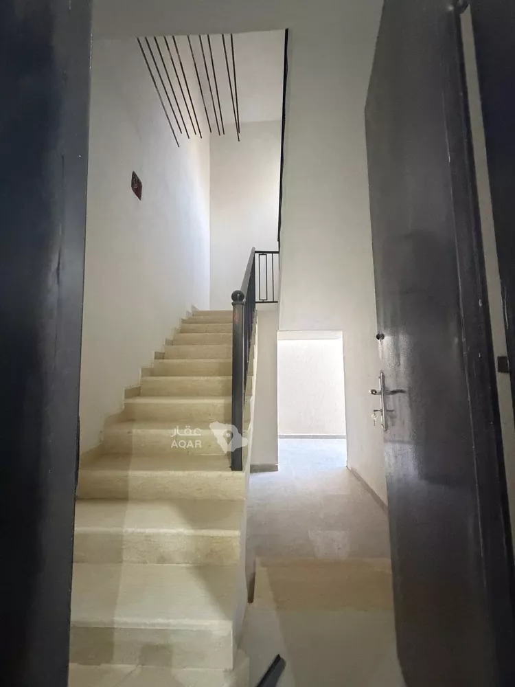 دور للبيع في شارع النخبه , حي النظيم, مدينة الرياض, منطقة الرياض 7