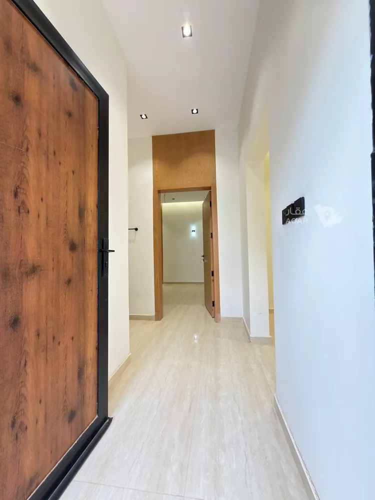 Floor for Sale in Riyadh An Nadhim 5
