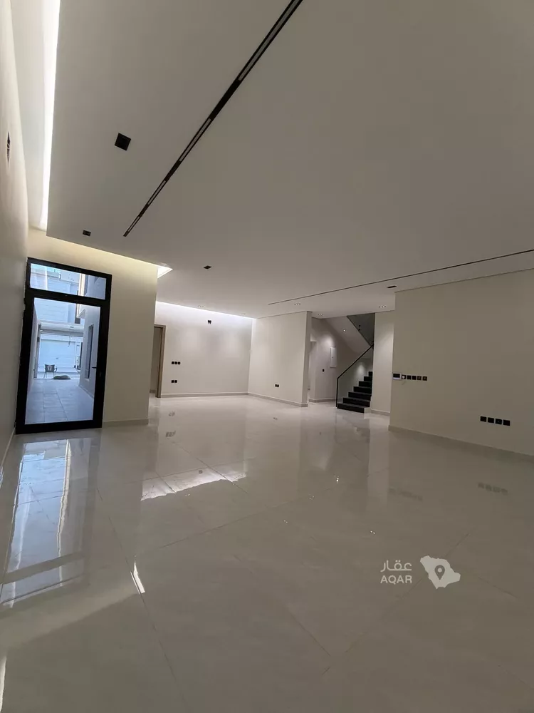 فيلا للبيع في شارع الشموس, حي المعيزيلة, مدينة الرياض, منطقة الرياض صورة 3