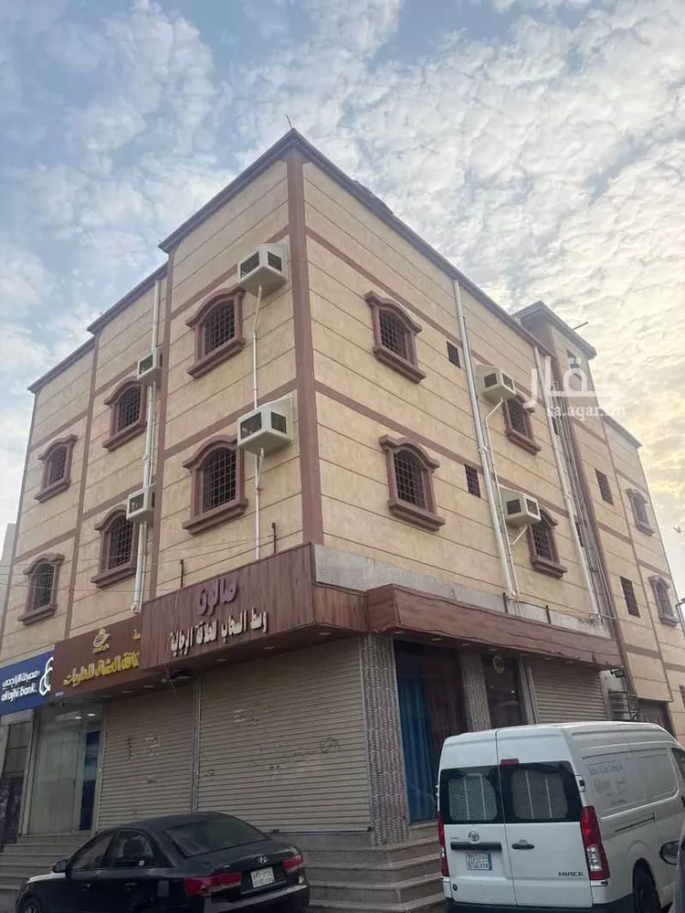 عمارة للبيع في شارع ابن السوادي, حي الناصرية, مدينة صبياء, منطقة جازان صورة 3