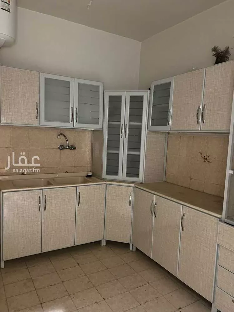 شقة للإيجار في شارع عبدالله ابن سعود, حي الفيصلية, مدينة الدرعية, منطقة الرياض