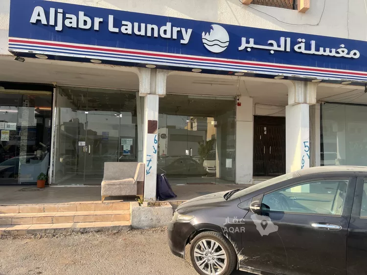 محل للإيجار في شارع عبدالله ابن سعود, حي الفيصلية, مدينة الدرعية, منطقة الرياض صورة 3